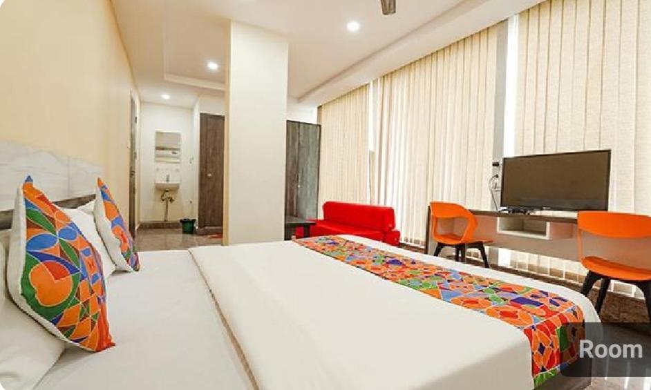 Lavish Residency Hotel Bangalore Buitenkant foto