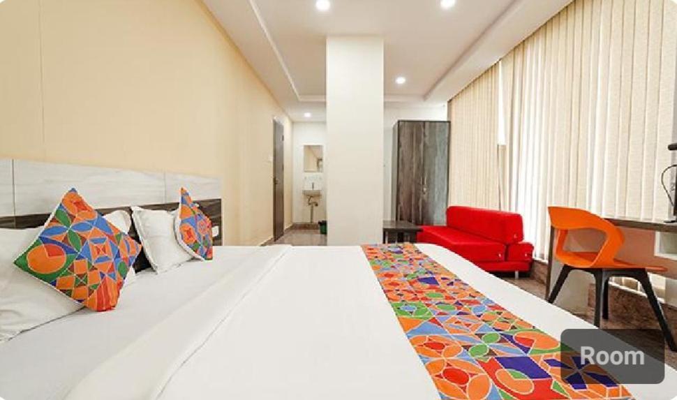 Lavish Residency Hotel Bangalore Buitenkant foto