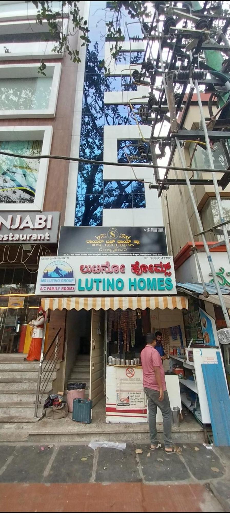Lavish Residency Hotel Bangalore Buitenkant foto